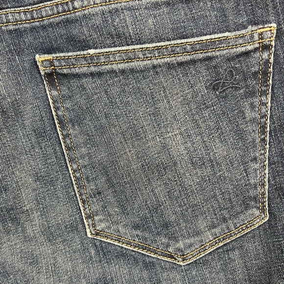 DL1961 Mara santorini mid-rise instasculpt jeans. - Picture 7 of 8